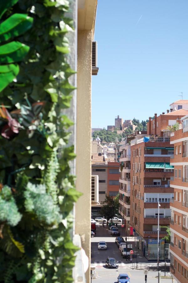 Apartamento Inteligente Con Vistas A La Alhambra Granada Exterior photo